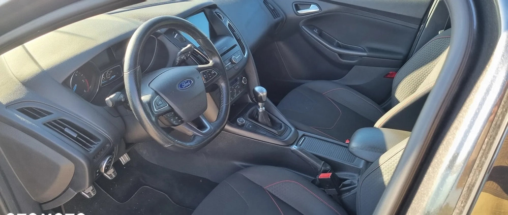 Ford Focus cena 41900 przebieg: 172550, rok produkcji 2017 z Kościan małe 407